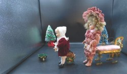 lot 14 2 dolls side